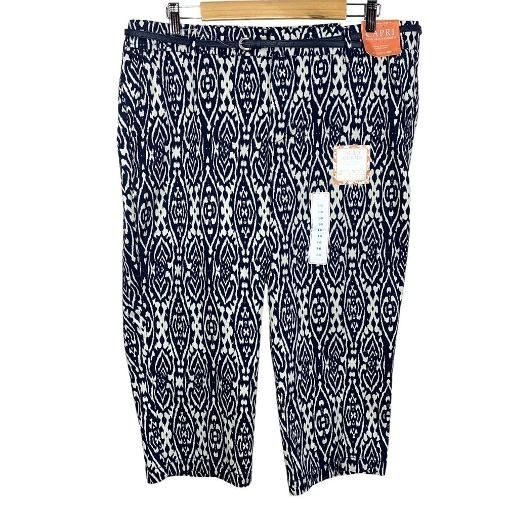 NEW Dockers Beige Black Geometric Capri Pants Stretch Size 16 Smoothing
